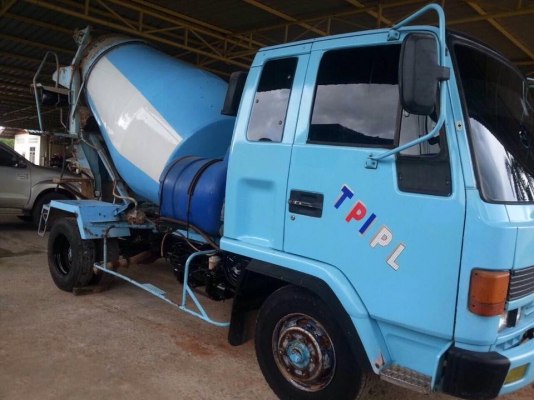 รถโม่ปูนอีซูซุ175แรงโม่2.5คิวพวงมาลัยเพาเวอร์เบรคทิฟฟี่แอร์หนาวรถสวยมากๆเครื่องแรงคัสซีสวยๆ