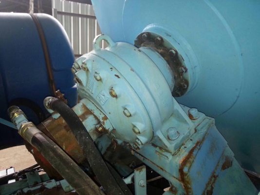 รถโม่ปูนอีซูซุ175แรงโม่2.5คิวพวงมาลัยเพาเวอร์เบรคทิฟฟี่แอร์หนาวรถสวยมากๆเครื่องแรงคัสซีสวยๆ