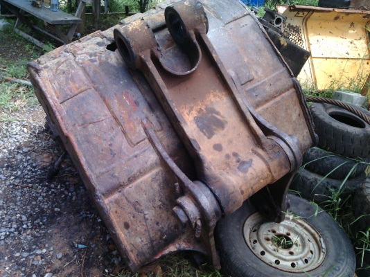 ขายปุ้งกีตัดออกจาก Cat 200Bื ตามสภาพครับ