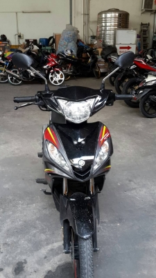 ขายด่วนๆ Yamaha Spark 135 i สตาร์ทมือ,ล้อแม็ก เครื่องดี สภาพดี เล่มพร้อมโอน