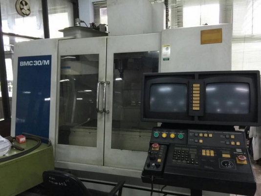 มิลลิง  Cnc  hurco bmc30/M ญี่ปุ่นใช้น้อยของใช้ฝึกสอนคนพิการ คอนโทรล ultimax3