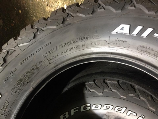 BF Goodrich All-Terrain KO2 265 75 r16 ยางใหม่เส้นละ 8200บาท BF Goodrich All-Terrain KO2 265 75 r16 ยางใหม่เส้นละ 8200บาท