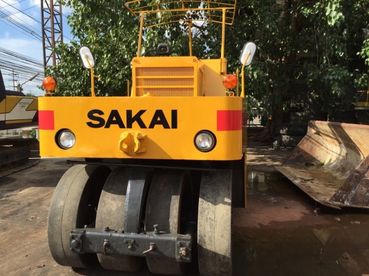ขายด่วนรถบดล้อยาง9ล้อSAKAI TS7409 พร้อมใช้งาน เอกสารเล่มทะเบียน