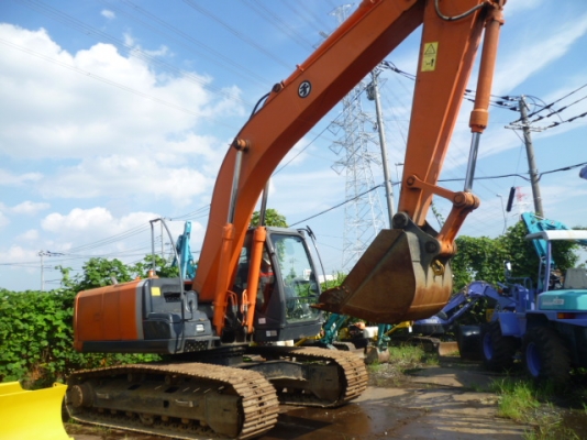 รถขุด HITACHI ZX200-3 รถเก่าญี่ปุ่น