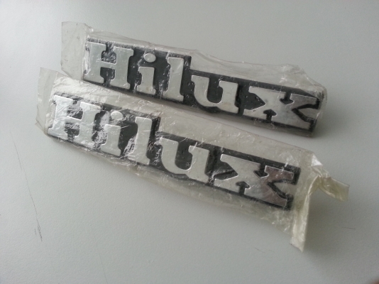 โลโก้ Hilux ม้ากระโดด (RN30) โลโก้ Hilux ม้ากระโดด (RN30)