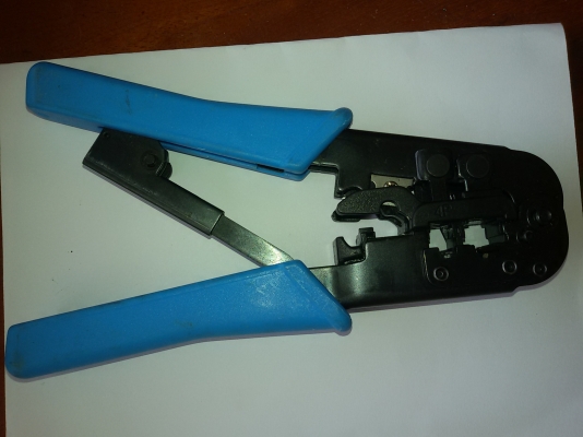 คีมย้ำสายแลน สายโทรศัพย์  สายคอม