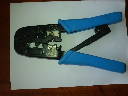 คีมย้ำสายแลน สายโทรศัพย์  สายคอม