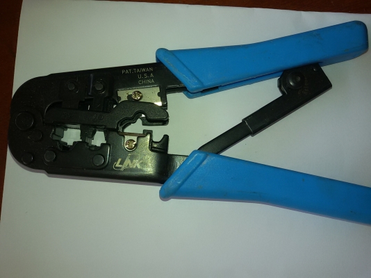 คีมย้ำสายแลน สายโทรศัพย์  สายคอม