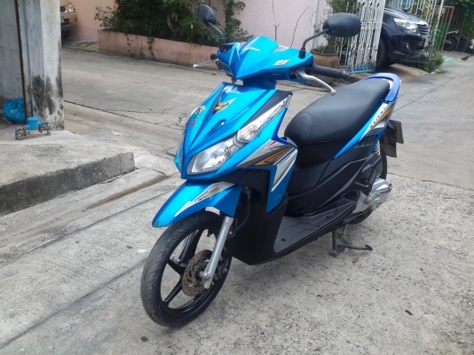 ขายฮอนด้าคลิกหัวฉีด รุ่นท๊อปปี53เครื่องเดิม