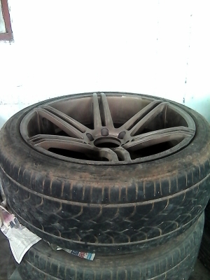 ขาย แม็ก ขอบ 22x10 นิ้ว ราคา 20000 พร้อมยางสภาพสวย