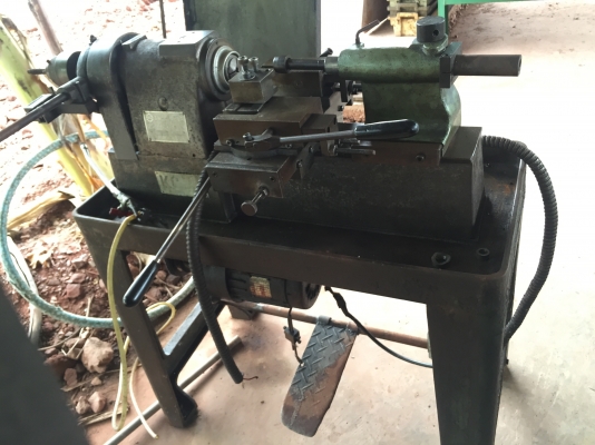 ขายเครื่องกลึงจำปารู25มิลพร้อมใช้สภาพสวยมียันศูนย์2ตัวๆละ35000ครับ