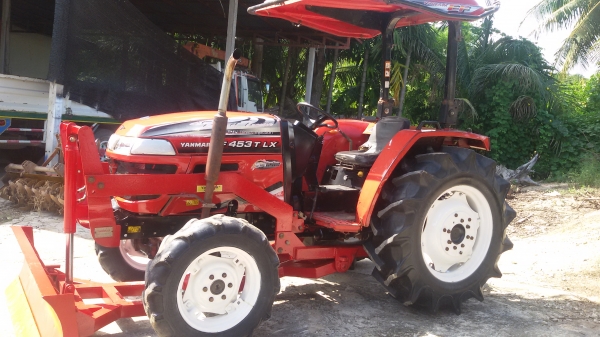 รถไถยันม่าร์ พร้อมไช้งานรถ อยู่วังบัว คลองขลุง กำแพงเพชร   มีไบมีดหน้าหนึ่งอัน ราคา295000บาท รถอยู่วังบัว อ.คลองขลุง จ.กำแพงเพชร สนใจสอบุถามได้ที่081 3655997 อำพร  พาเจริญ  ราคาต่อรองได้อีกนะครับ