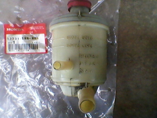 กระปุกน้ำมันเพาเวอร์HONDA CIVIC ฮอนด้าซีวิค ตัวไฟท้าย8เหลี่ยม แถมท่อยางให้ 500บาท ของไม่เสีย ศูนย์แม่งเปลี่ยนหมด TEL0890671028อยู่ดอนเมือง IDline arnat1028