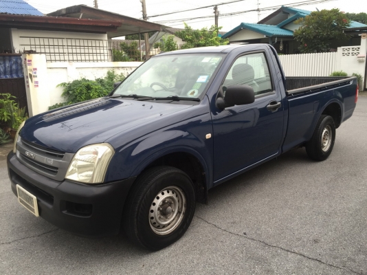 ขาย D-MAX ปี 03 มือเดียวป้ายแดงสภาพพร้อมใช้ครับ
