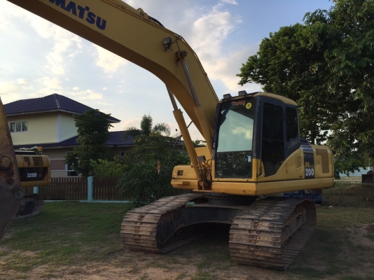 KOMATSU PC 200-7 ใช้งาน11000 ช.ม ไฟฟ้าครบ เอวแน่น เอกสารอินวอยซ์