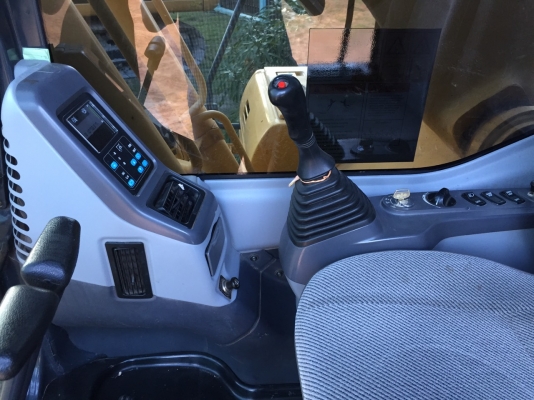 KOMATSU PC 200-7 ใช้งาน11000 ช.ม ไฟฟ้าครบ เอวแน่น เอกสารอินวอยซ์