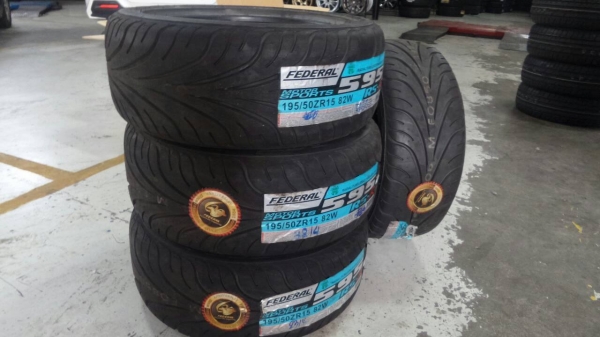 FEDERAL 595 RS-R 195/50R15 เส้นละ 3,500 บาท