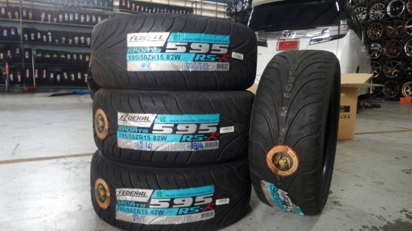 FEDERAL 595 RS-R 195/50R15 เส้นละ 3,500 บาท