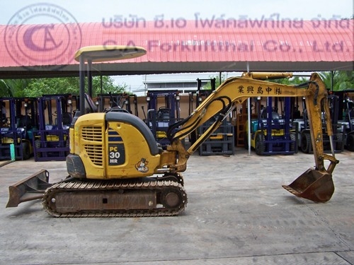 ขาย รถขุดแบคโฮ KOMATSU รุ่น PC30MR-3