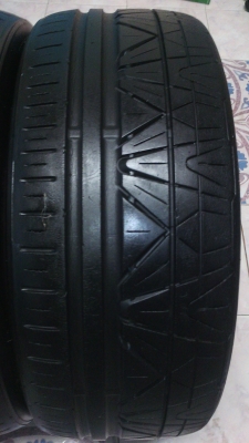 ขายยาง Nitto Invo 225/40/18 ปี 10