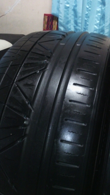 ขายยาง Nitto Invo 225/40/18 ปี 10