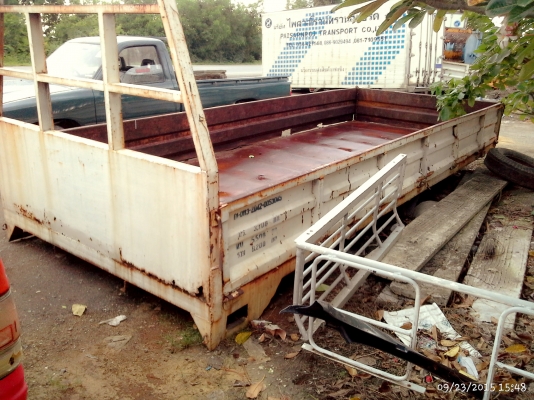 ขายกระบะ6ล้อกลาง ยาว5.45ม.กว้าง2.10ม.ครัซซี75ซ. ราคา17000