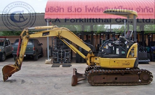 ขาย รถขุดแบคโฮ KOMATSU รุ่น PC30MR-2