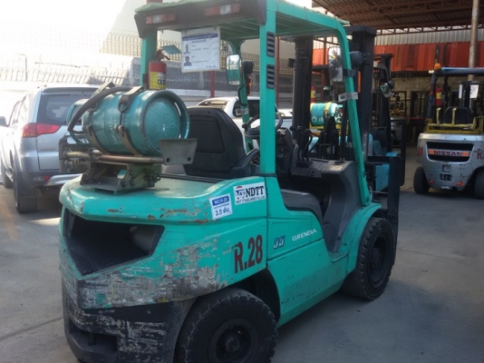 รถฟอร์คลิฟต์ 3.5 ตัน Mitsubishi FG35ANT แก็ส LPG สนใจโทร. 080-6565422 (หนิง)