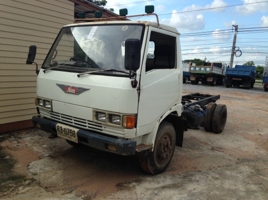 ขาย 6 FB รถห้างปี32  117แรง  เครื่องดีมาก เอกสารพร้อมโอนครับ ขายตามสภาพครับ