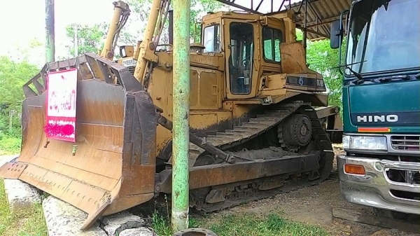 รถแทรคเตอร์ CAT D7 H