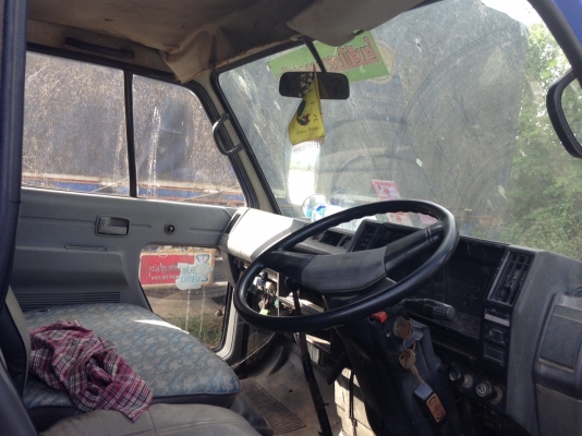 ขาย 250000 บาท สุดไปเลยครับ งดต่อรอง ขอคอมครับ รถอยู่เพชรบูรณ์