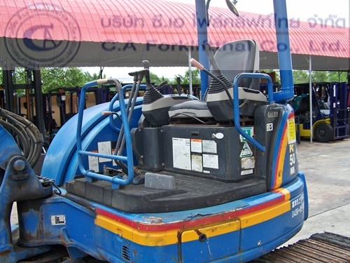 ขาย รถขุดแบคโฮ KOMATSU รุ่น PC50MR-2