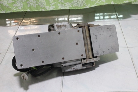 กบไสไม้ไฟฟ้า มากิต้า 1804N ขนาด 5 นิ้ว ของแท้ made in japan เดิมๆ สภาพดี กบไสไม้ไฟฟ้า มากิต้า 1804N ขนาด 5 นิ้ว ของแท้ made in japan เดิมๆ สภาพดี