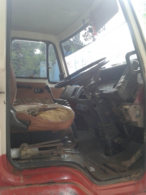 ขาย 6 ล้อดั้ม isuzu rocky