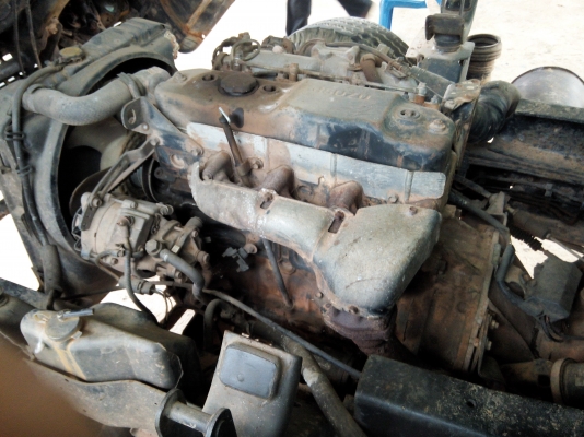 ขายรถบรรทุก 6 ล้อดัมพ์ ISUZU NPR 115 แรงม้ารถห้างแท้ เกียร์สั้น กระบะยาว ราคา 350000