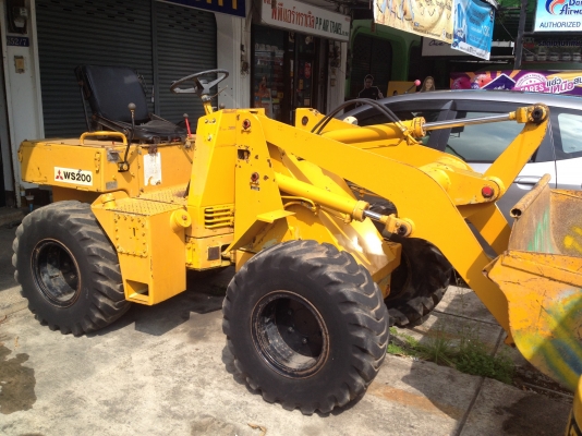 รถตักMITSUBISHI  WS -200