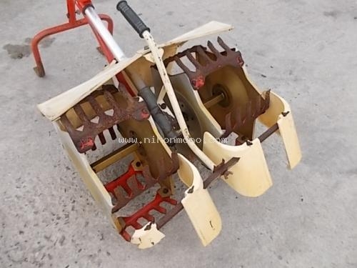 NEW!!!เครื่องกำจัดวัชพืชในร่องข้าว  MARUYAMA   MA3 รหัสสินค้า : 80803125  Line ID: nihonmono หรือเพิ่มเติมไดที่ www.nihonmono.com