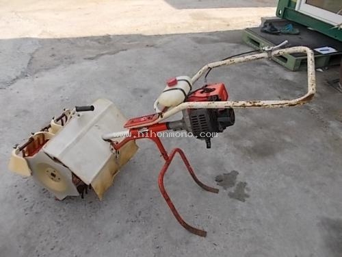 NEW!!!เครื่องกำจัดวัชพืชในร่องข้าว  MARUYAMA   MA3 รหัสสินค้า : 80803125  Line ID: nihonmono หรือเพิ่มเติมไดที่ www.nihonmono.com