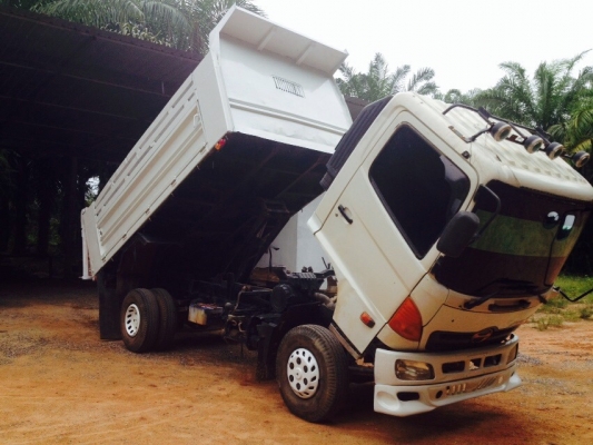 รถฮีโน่ 6 ล้อดั้ม FC4J  150 แรงม้า. ปี 49   สนใจติดต่อ  081 - 6079515