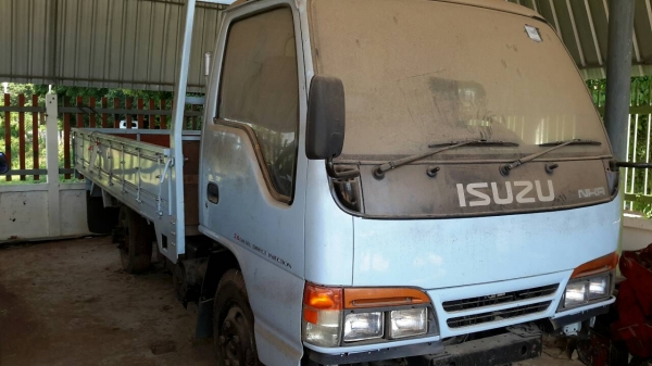 หกล้อNKR110แรง ขายตามสภาพ ไม่มีเล่มทะเบียน