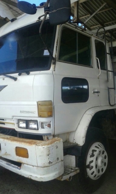 รถฮีโน่ 10 ล้อ ท้ายลาด KT725 /  168 แรงม้า.   สนใจติดต่อ  081 - 6079515