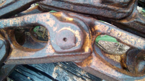 โซ่ ดี2   47  ข้อ   cuts   มีเส้นเดีย   ราคา 3800  บาท