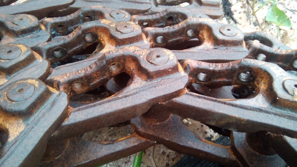 โซ่ ดี2   47  ข้อ   cuts   มีเส้นเดีย   ราคา 3800  บาท