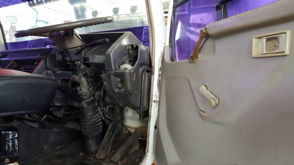 ขาย 10 ล้อดั้ม ไอ้หลง FN527M-TD4551 วางเครื่อง 6D16 เทอร์โบ 220 แรงม้า เกียร์ 10 สปีด มีระบบลำโพงลากพ่วง คัสซีสวยตลอดเส้น ยางเต็ม ทะเบียนพร้อมโอนครับ ขาย 10 ล้อดั้ม ไอ้หลง FN527M-TD4551 วางเครื่อง 6D16 เทอร์โบ 220 แรงม้า เกียร์ 10 สปีด มีระบบลำโพงลากพ่วง คัสซีสวยตลอดเส้น ยางเต็ม ทะเบียนพร้อมโอนครับ