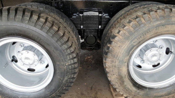 ขาย 10 ล้อดั้ม ไอ้หลง FN527M-TD4551 วางเครื่อง 6D16 เทอร์โบ 220 แรงม้า เกียร์ 10 สปีด มีระบบลำโพงลากพ่วง คัสซีสวยตลอดเส้น ยางเต็ม ทะเบียนพร้อมโอนครับ ขาย 10 ล้อดั้ม ไอ้หลง FN527M-TD4551 วางเครื่อง 6D16 เทอร์โบ 220 แรงม้า เกียร์ 10 สปีด มีระบบลำโพงลากพ่วง คัสซีสวยตลอดเส้น ยางเต็ม ทะเบียนพร้อมโอนครับ