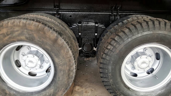 ขาย 10 ล้อดั้ม ไอ้หลง FN527M-TD4551 วางเครื่อง 6D16 เทอร์โบ 220 แรงม้า เกียร์ 10 สปีด มีระบบลำโพงลากพ่วง คัสซีสวยตลอดเส้น ยางเต็ม ทะเบียนพร้อมโอนครับ ขาย 10 ล้อดั้ม ไอ้หลง FN527M-TD4551 วางเครื่อง 6D16 เทอร์โบ 220 แรงม้า เกียร์ 10 สปีด มีระบบลำโพงลากพ่วง คัสซีสวยตลอดเส้น ยางเต็ม ทะเบียนพร้อมโอนครับ