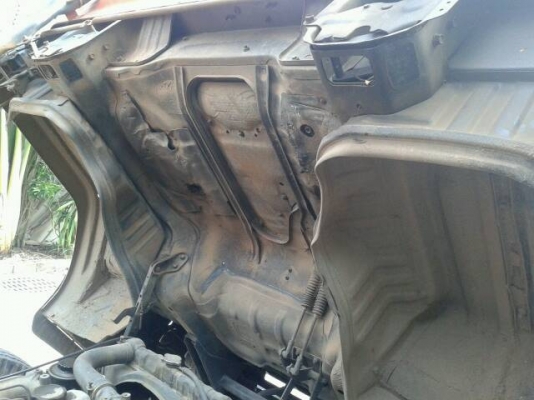 ขายรถ6ล้อติดเครนเจาะเสาไฟฟ้า TADANO 4.5ตันเจาะหลุม12นิ้วได้ครับ รถพร้อมใช้งานครับ