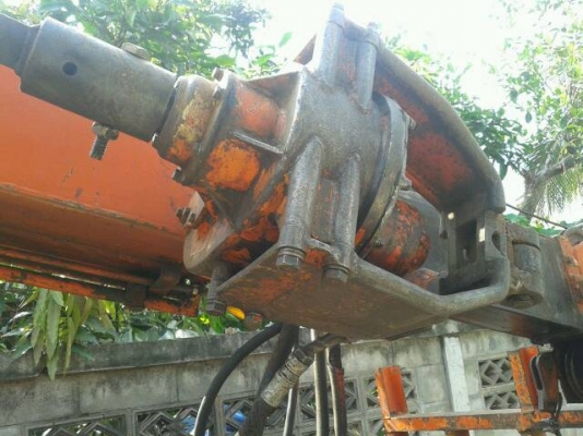 ขายรถ6ล้อติดเครนเจาะเสาไฟฟ้า TADANO 4.5ตันเจาะหลุม12นิ้วได้ครับ รถพร้อมใช้งานครับ