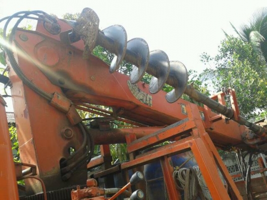 ขายรถ6ล้อติดเครนเจาะเสาไฟฟ้า TADANO 4.5ตันเจาะหลุม12นิ้วได้ครับ รถพร้อมใช้งานครับ