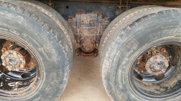 ขาย 10 ล้อดั้ม ไอ้หลง FN527M-TD4992 เครื่อง 6D16 195 แรงม้า เกียร์ 10 สปีด คัสซีสวยตลอดเส้น เบรคใหญ่ เพลาบุ๋ม ทะเบียนพร้อมโอน